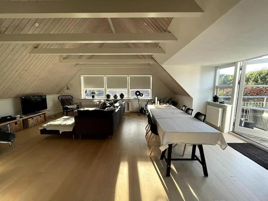 Skagen, Hyggeligt Hus I Roligt Kvarter 스카겐